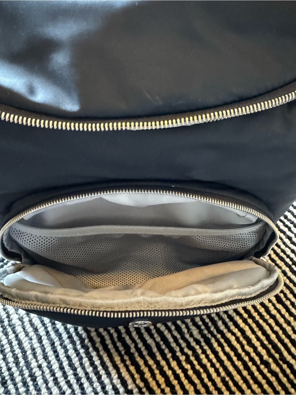 lululemon new parent backpack - Picture 3 of 6